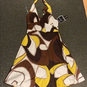 Madison Leigh NWT open back dress built in bra 12